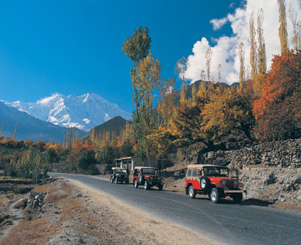 Jeep Safari Tour To Hunza Valley, Pakistan